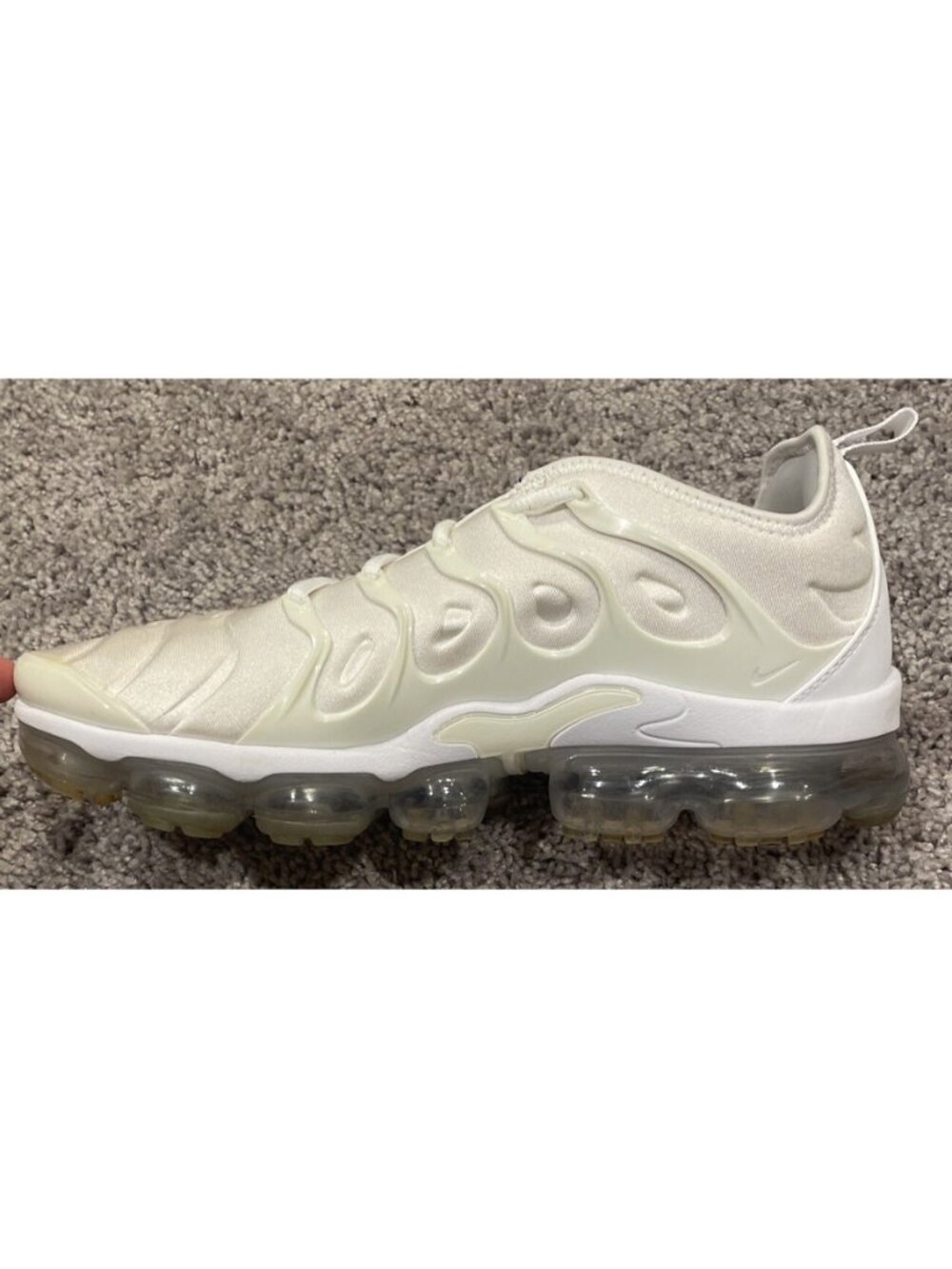 Nike Air Vapormax Plus Triple White Pure Platinum Grey Size 10.5 924453-100